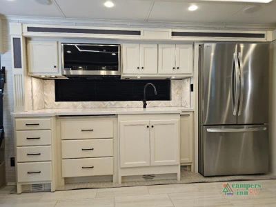 2027 Tiffin Motorhomes Allegro RED — photo 24 view