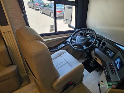 2027 Tiffin Motorhomes Allegro RED — photo 13 view