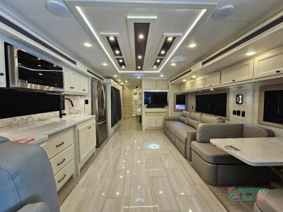 2027 Tiffin Motorhomes Allegro RED — photo 10 view