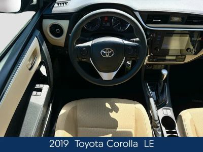 2019 Toyota Corolla - Photo 16