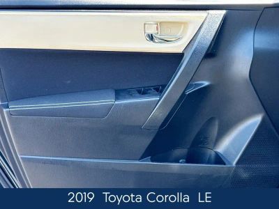 2019 Toyota Corolla - Photo 17
