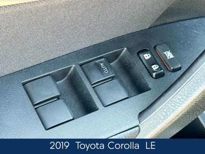 2019 Toyota Corolla - Photo 19