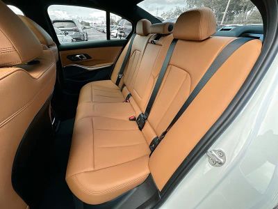 2026 BMW 3 Series — photo 19 view
