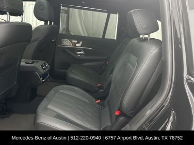 2025 Mercedes-Benz GLS - Photo 24