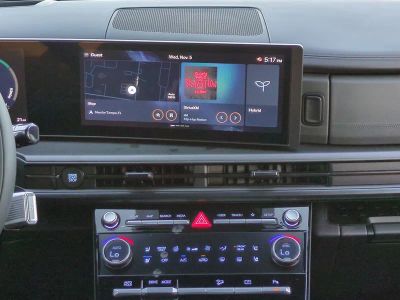 2026 Hyundai SANTA FE HYBRID — photo 16 view