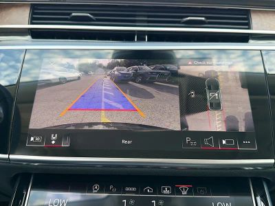 2023 Audi A8 — photo 32 view