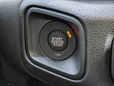 2024 Jeep Wrangler — photo 28 view