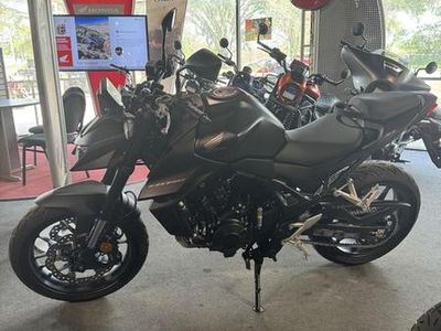 2025 Honda CB750 Hornet - Photo 8