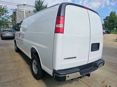2025 Chevrolet Express Cargo — detail view