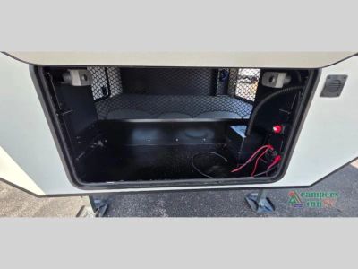 2027 Venture RV SportTrek Touring Edition — photo 19 view