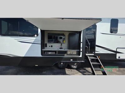2027 Venture RV SportTrek Touring Edition — photo 21 view