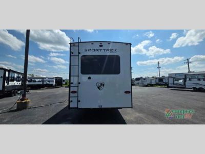 2027 Venture RV SportTrek Touring Edition — photo 9 view