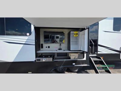 2027 Venture RV SportTrek Touring Edition — photo 22 view
