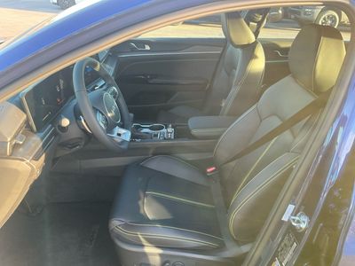 2026 Kia K5 — photo 10 view