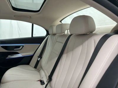 2026 Mercedes-Benz E-Class - Photo 54