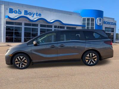 2026 Honda Odyssey - Photo 2