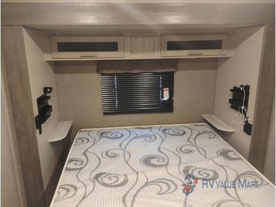 2022 Coachmen RV Catalina Legacy - Photo 24