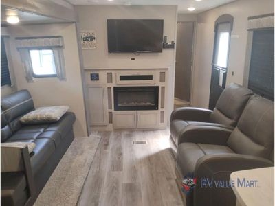2022 Coachmen RV Catalina Legacy - Photo 20