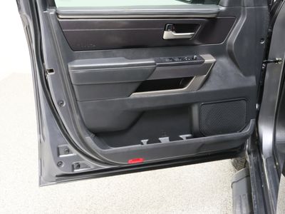 2024 Toyota Tundra 4WD - Photo 12
