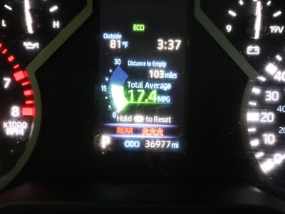 2024 Toyota Tundra 4WD - Photo 39