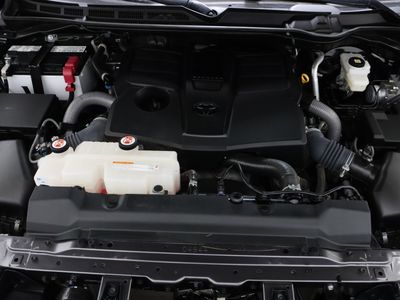 2024 Toyota Tundra 4WD - Photo 37