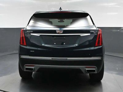2025 Cadillac XT5 — side profile view