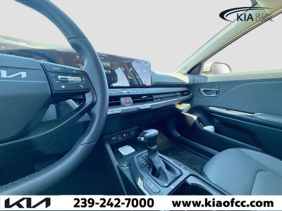 2026 Kia K4 — photo 24 view
