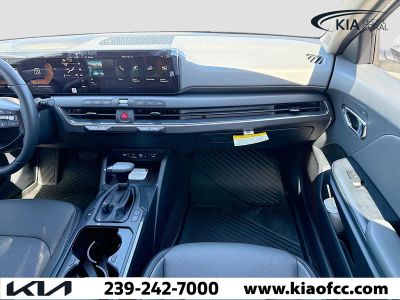 2026 Kia K4 — photo 16 view