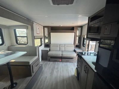 2026 Grand Design Transcend One - Photo 9