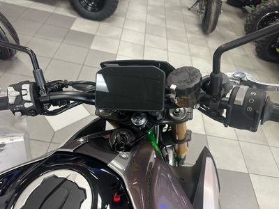 2025 Kawasaki Z900 SE ABS - Photo 5