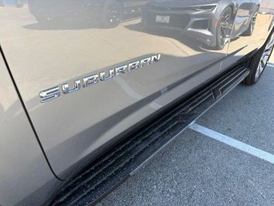 2026 Chevrolet Suburban - Photo 10