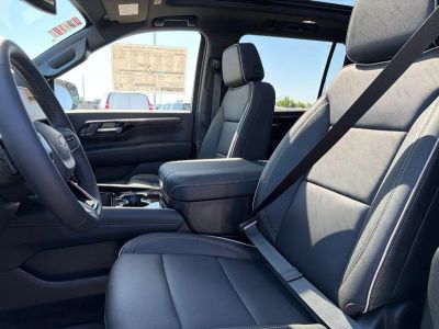 2026 Chevrolet Suburban - Photo 22