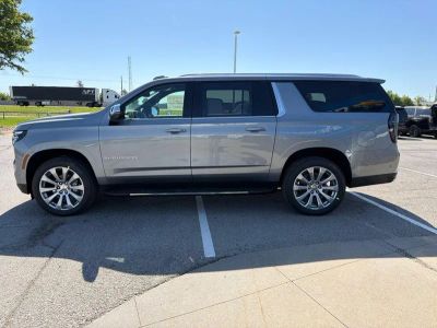2026 Chevrolet Suburban - Photo 6