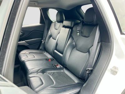 2022 Jeep Cherokee — photo 22 view