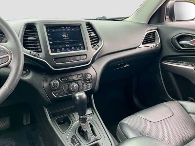 2022 Jeep Cherokee — photo 21 view