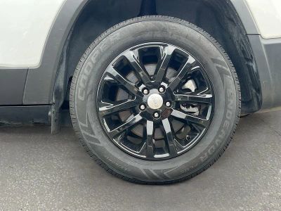 2022 Jeep Cherokee — photo 27 view
