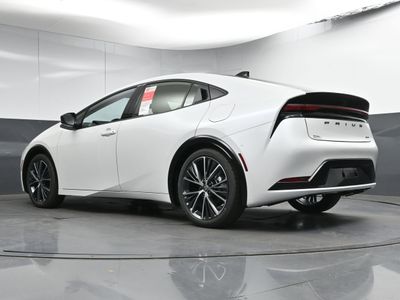 2026 Toyota Prius Limited Hatchback - Photo 24