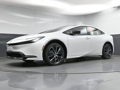 2026 Toyota Prius Limited Hatchback - Photo 18