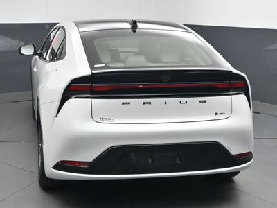 2026 Toyota Prius Limited Hatchback - Photo 6