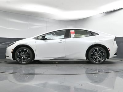 2026 Toyota Prius Limited Hatchback - Photo 25