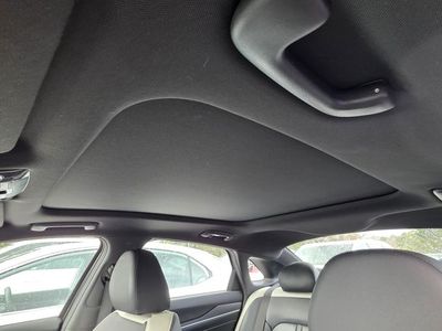 2025 Kia K5 - Photo 8