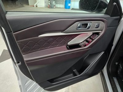 2025 Ford Explorer - Photo 14