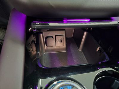 2025 Ford Explorer - Photo 28