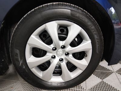 2024 Toyota Corolla - Photo 10