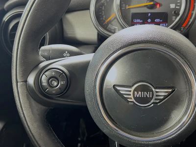 2019 MINI Cooper — photo 16 view