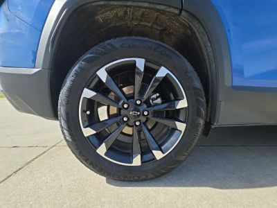 2025 Chevrolet Equinox — photo 16 view
