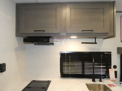 2026 Grand Design Transcend One - Photo 10