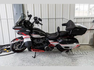 2023 Harley-Davidson Road Glide - Photo 3