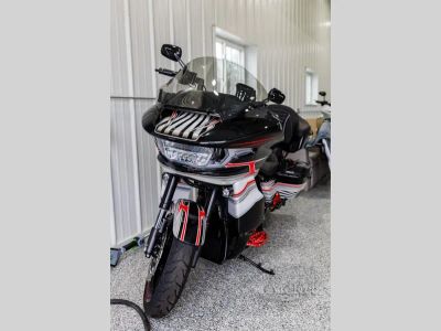 2023 Harley-Davidson Road Glide - Photo 2