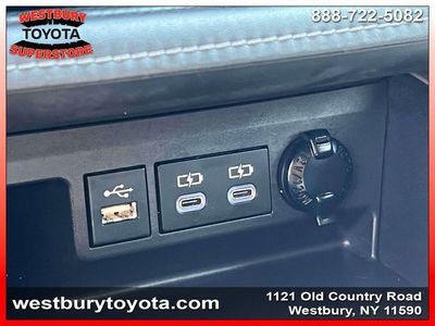2023 Toyota Highlander - Photo 32